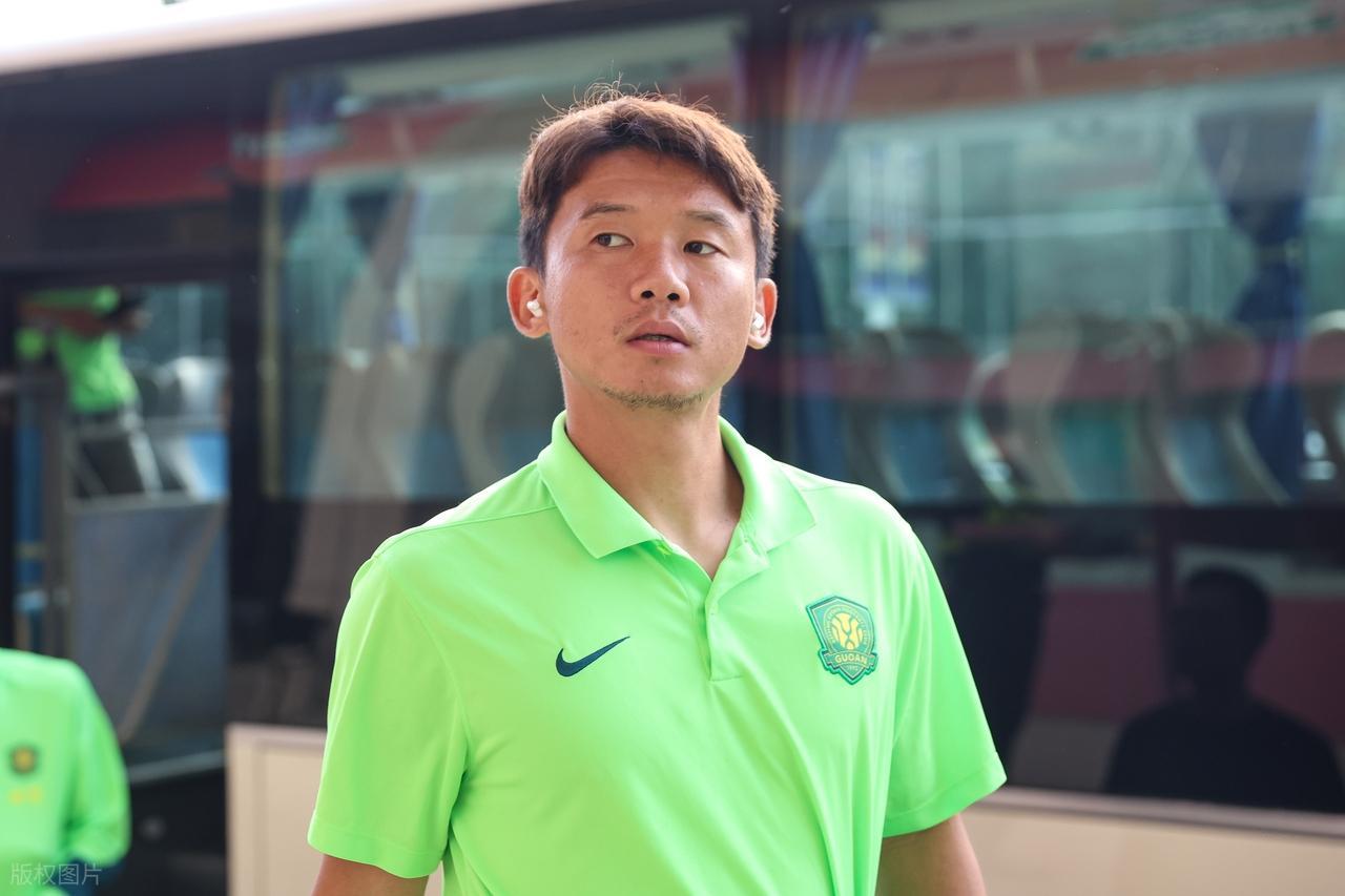 中国足彩网-大反转！北京国安这是什么操作？官宣续约两名必走之人，球迷热议