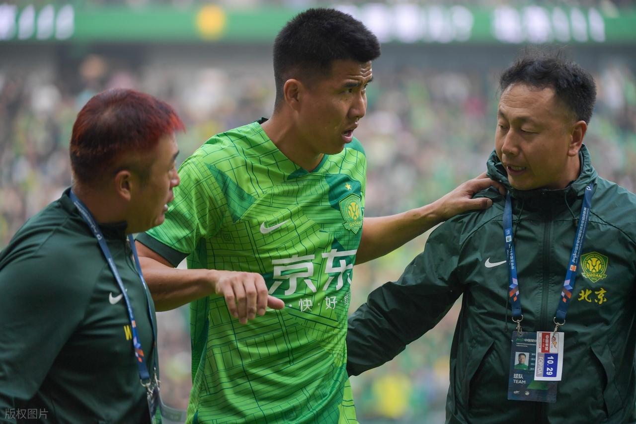 中国足彩网-大反转！北京国安这是什么操作？官宣续约两名必走之人，球迷热议