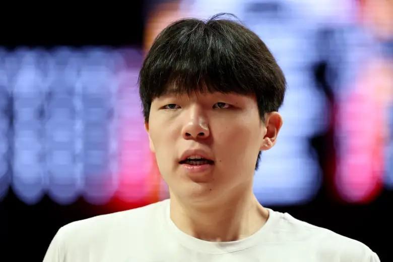 中国足彩网比分直播-官方:杨瀚森2天内第2次被下放,昨日未出战&今日预计出战G联赛