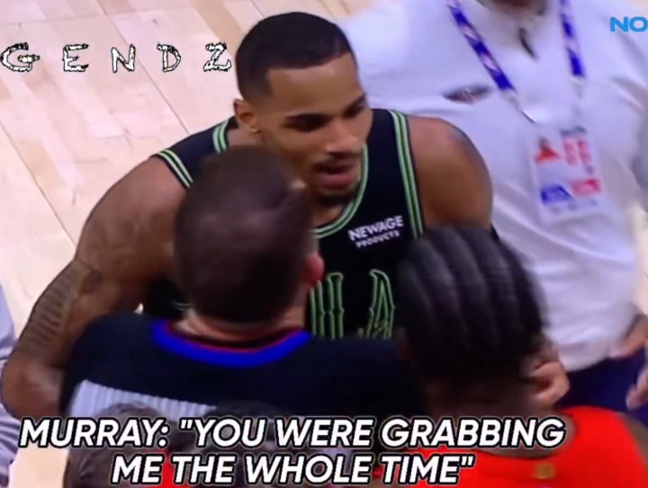 中国足彩网-穆雷怒喷:TM站起来啊混蛋 逼逼赖赖啥?谢德:领先15分还搞这些