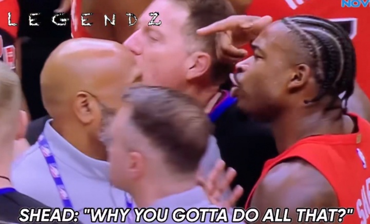 中国足彩网-穆雷怒喷:TM站起来啊混蛋 逼逼赖赖啥?谢德:领先15分还搞这些