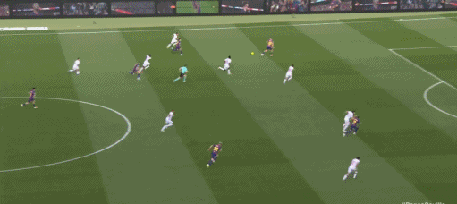 中国足彩网-半场：巴萨3-1塞维利亚，拉菲尼亚点射双响，奥尔莫破门